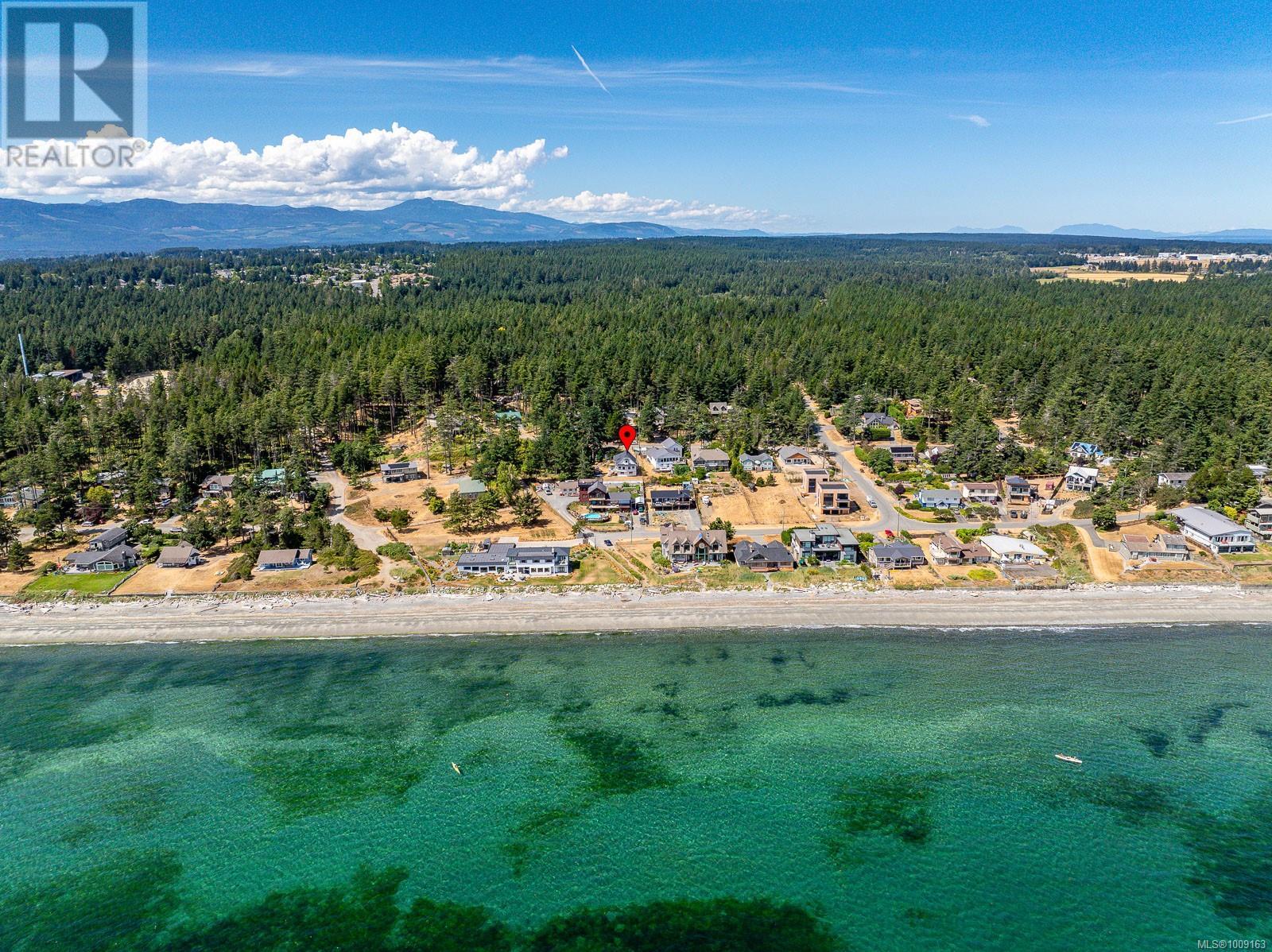 532 Walter Rd, Comox