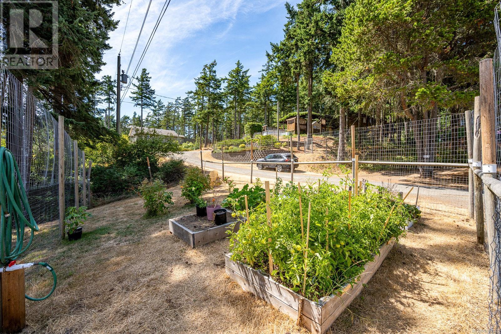 532 Walter Rd, Comox