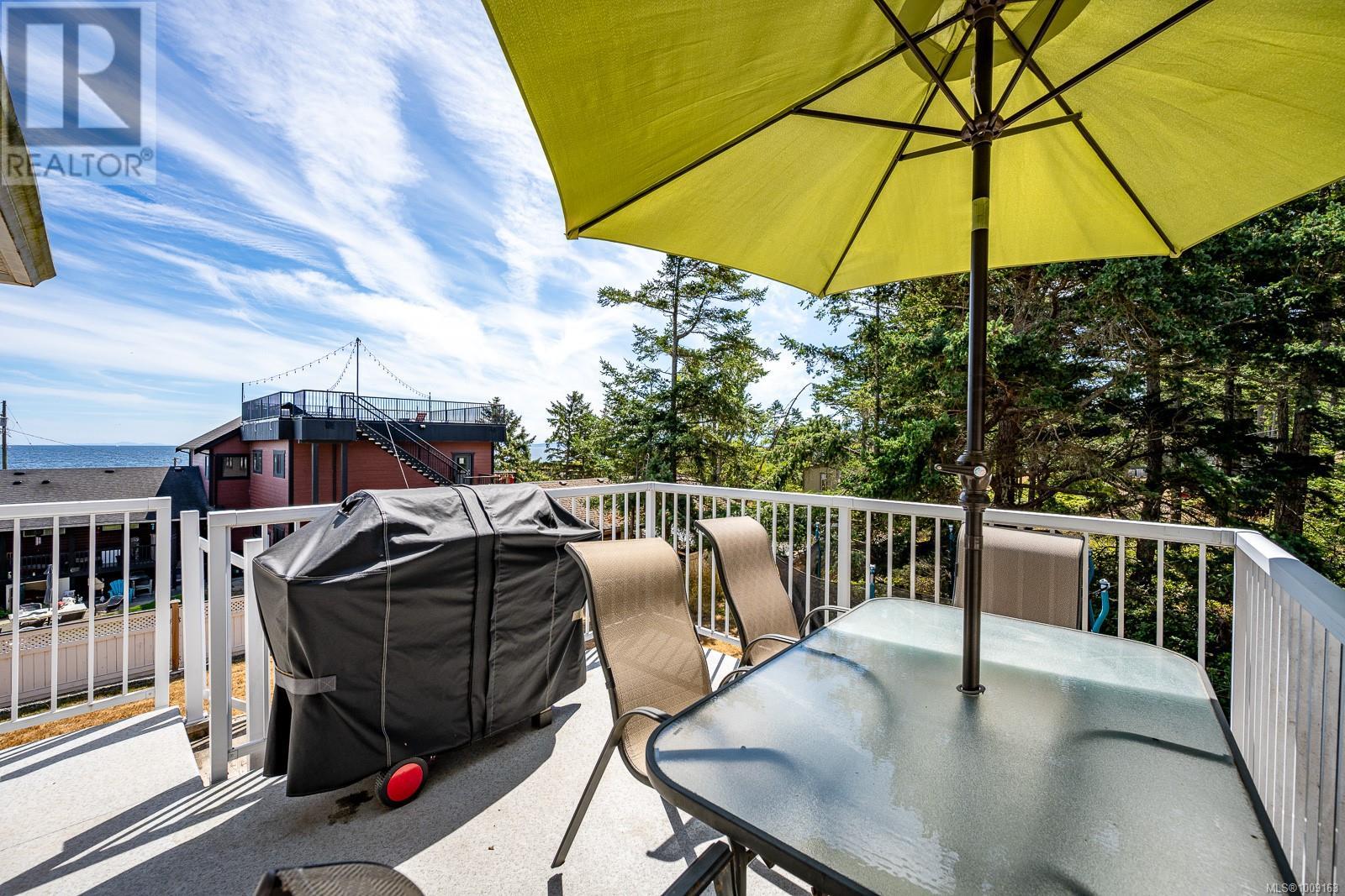 532 Walter Rd, Comox
