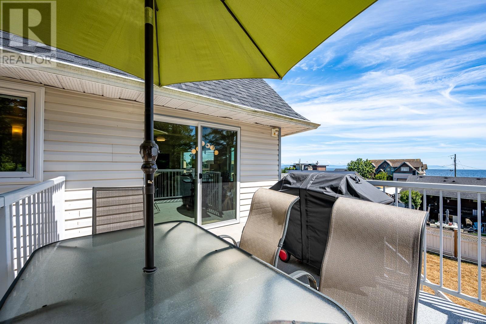 532 Walter Rd, Comox