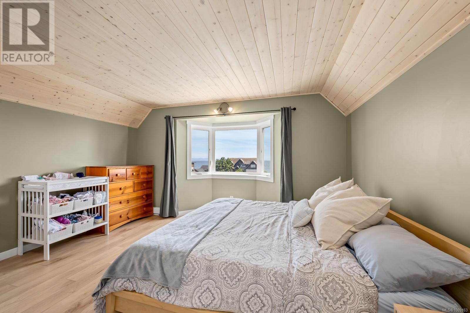532 Walter Rd, Comox