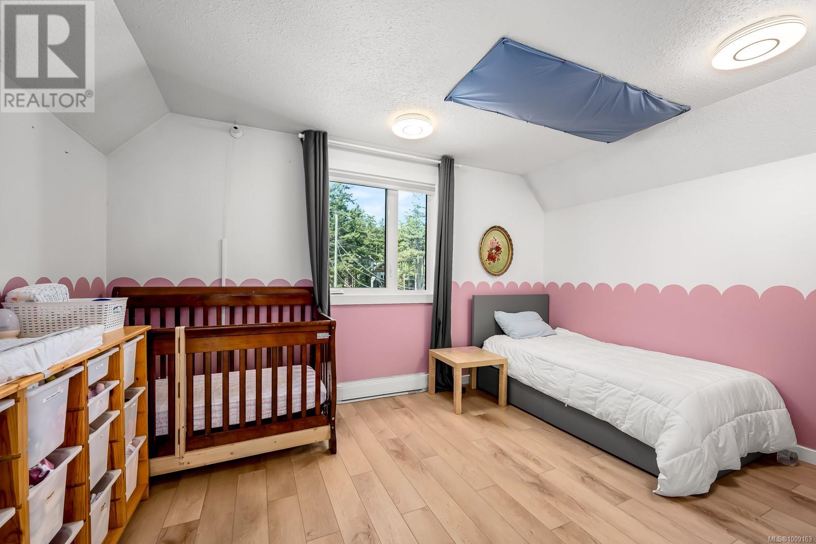 532 Walter Rd, Comox