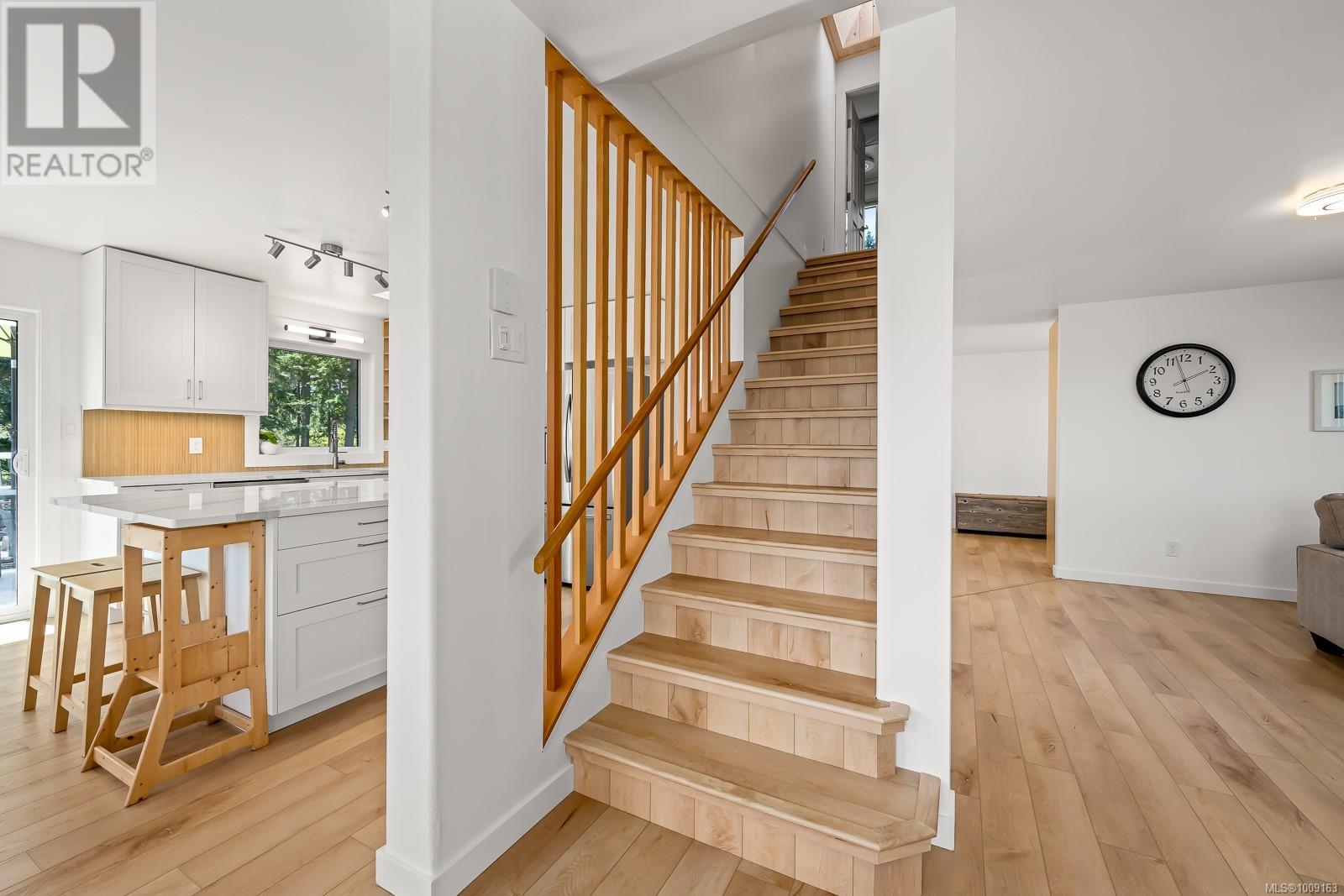 532 Walter Rd, Comox