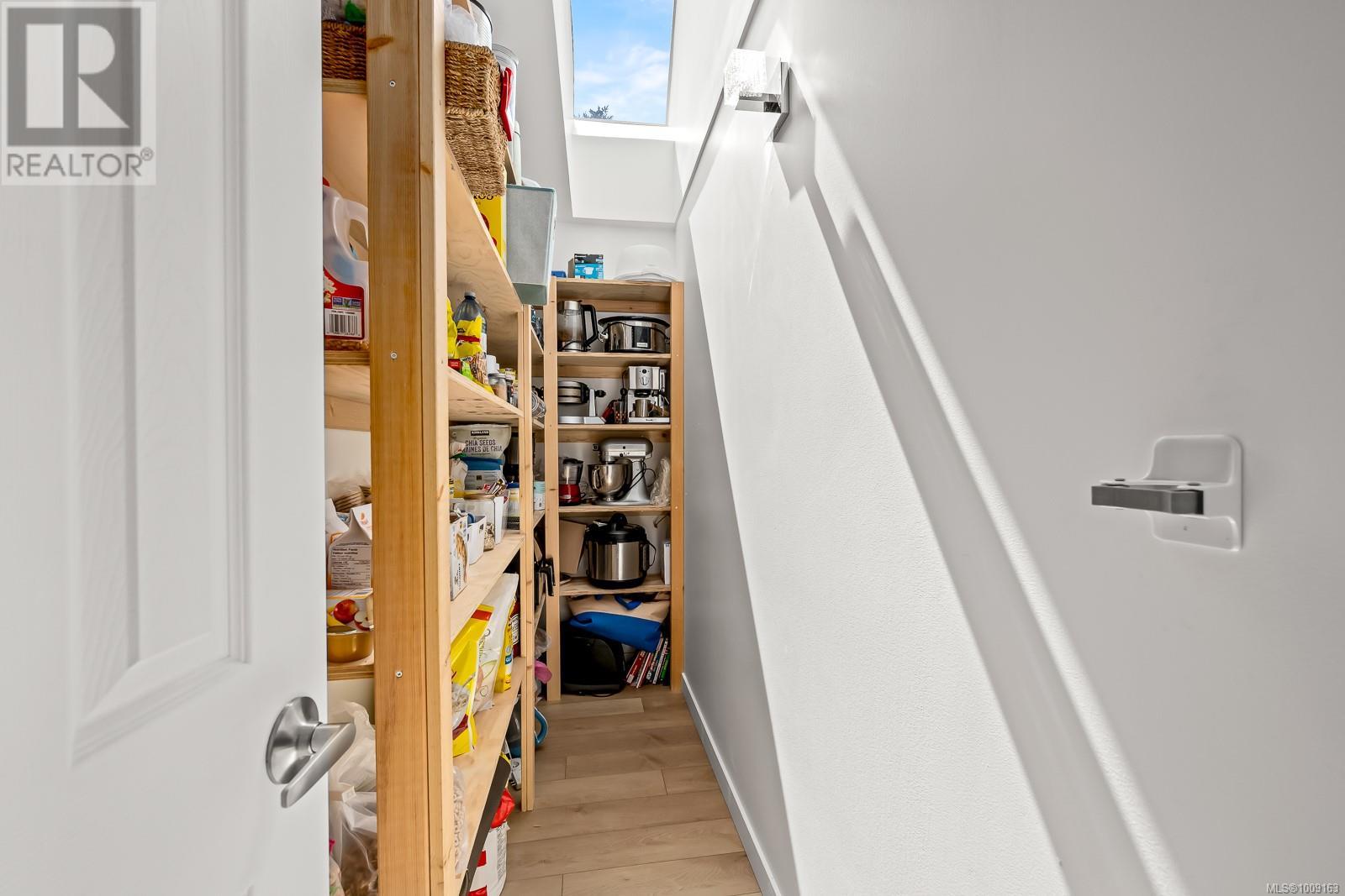 532 Walter Rd, Comox