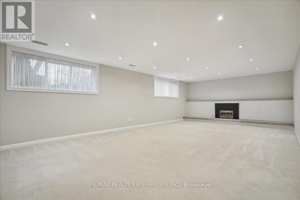 Photo 27 of 613 Sequin Crescent, Mississauga ON