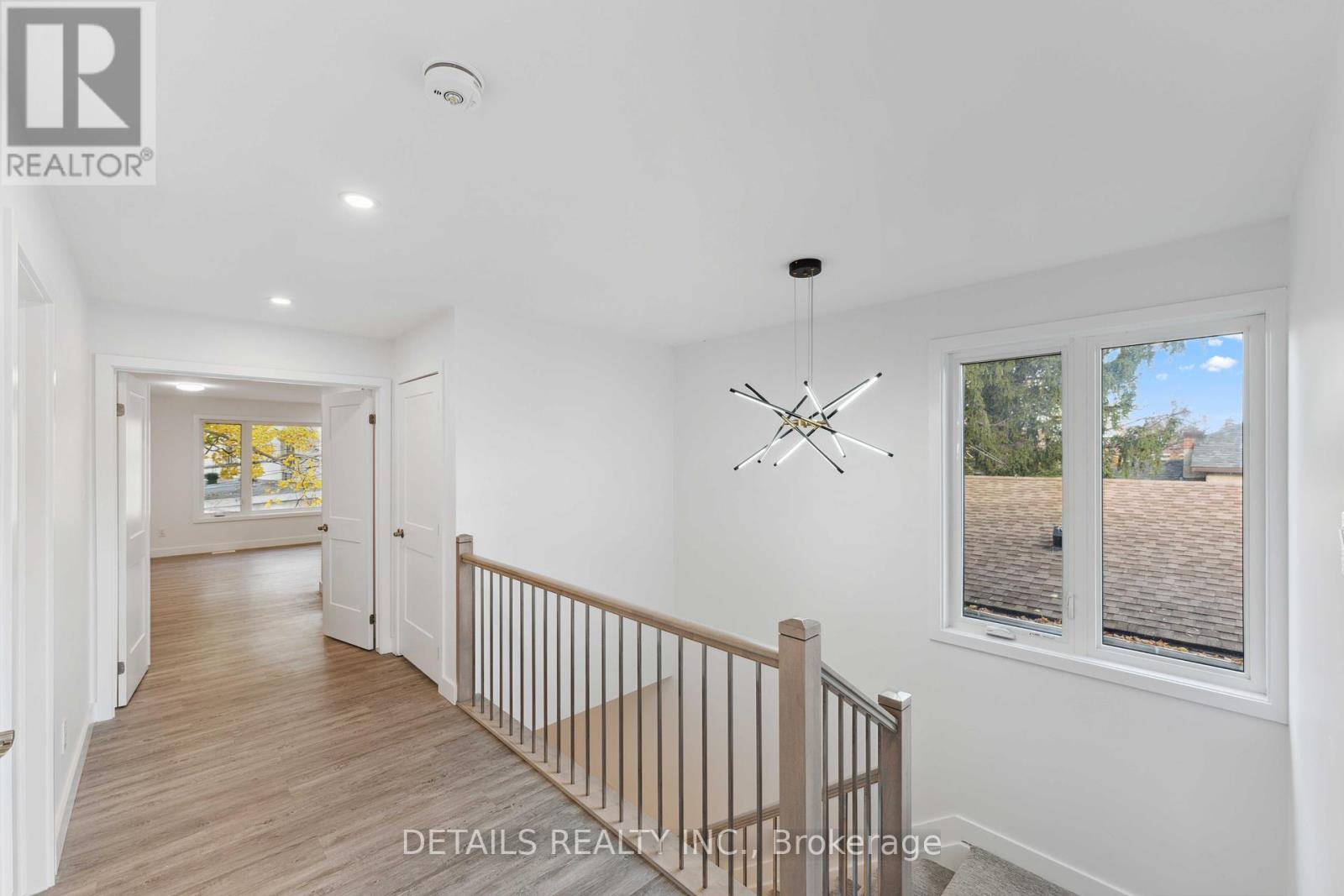 Photo 18 of A 830 Maplewood Avenue, Ottawa ON
