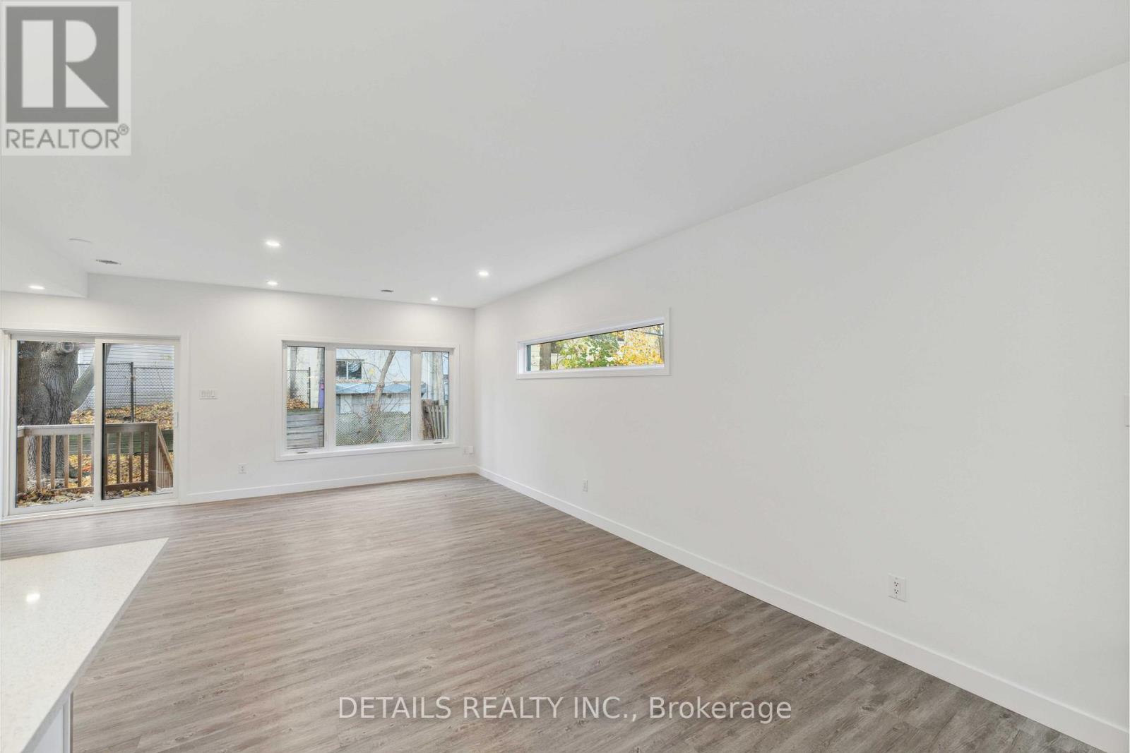 Photo 28 of A 830 Maplewood Avenue, Ottawa ON