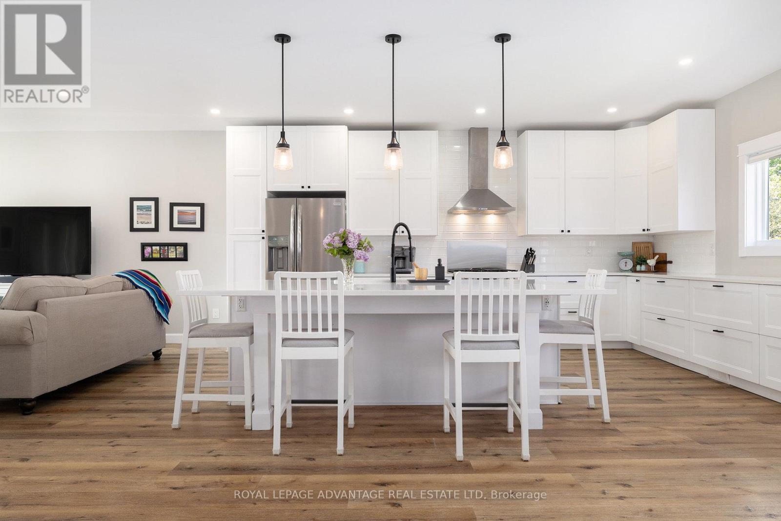 Photo 10 of 1861 Matheson Drive, Montague ON