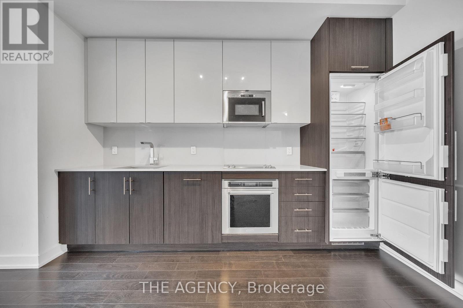 Photo 27 of 508 330 Richmond Street W, Toronto ON