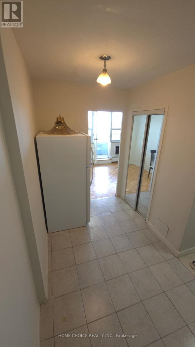 Photo 21 of 803 3460 Keele Street, Toronto ON