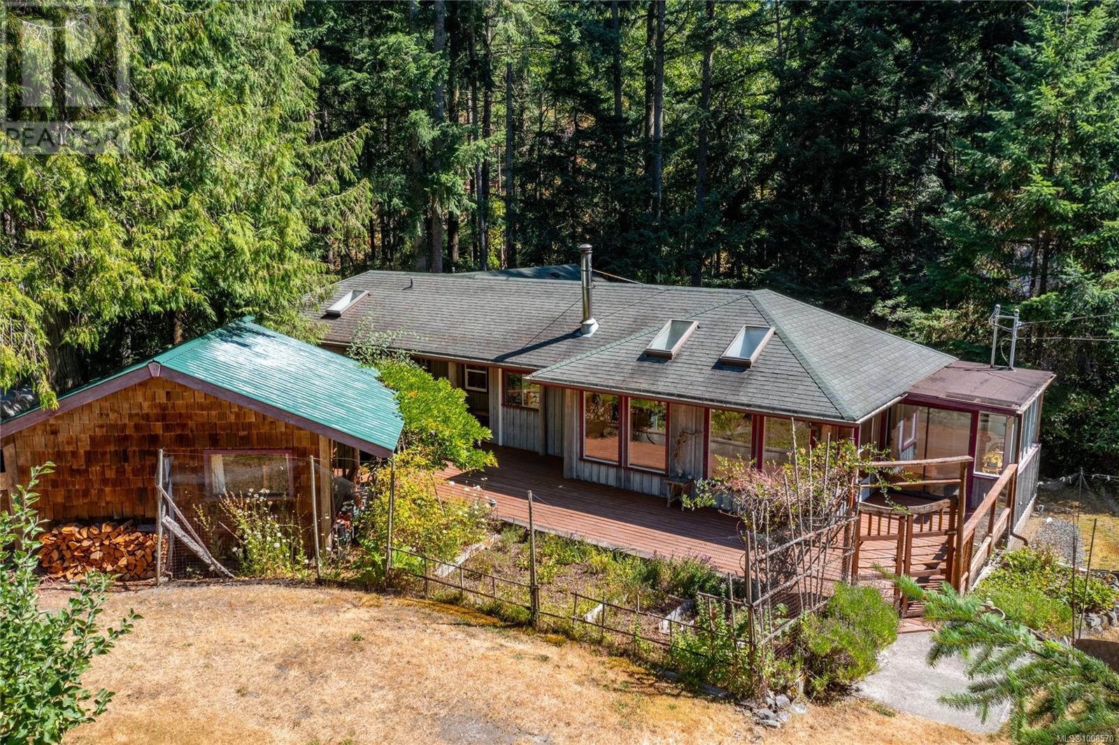  3708 Starboard Crescent, Pender Island