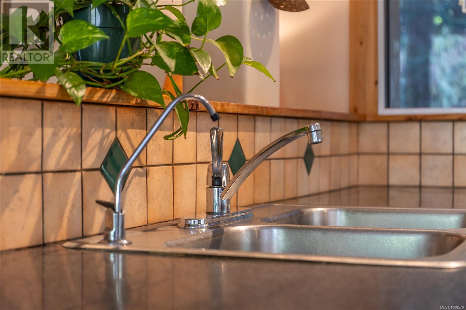  3708 Starboard Crescent, Pender Island