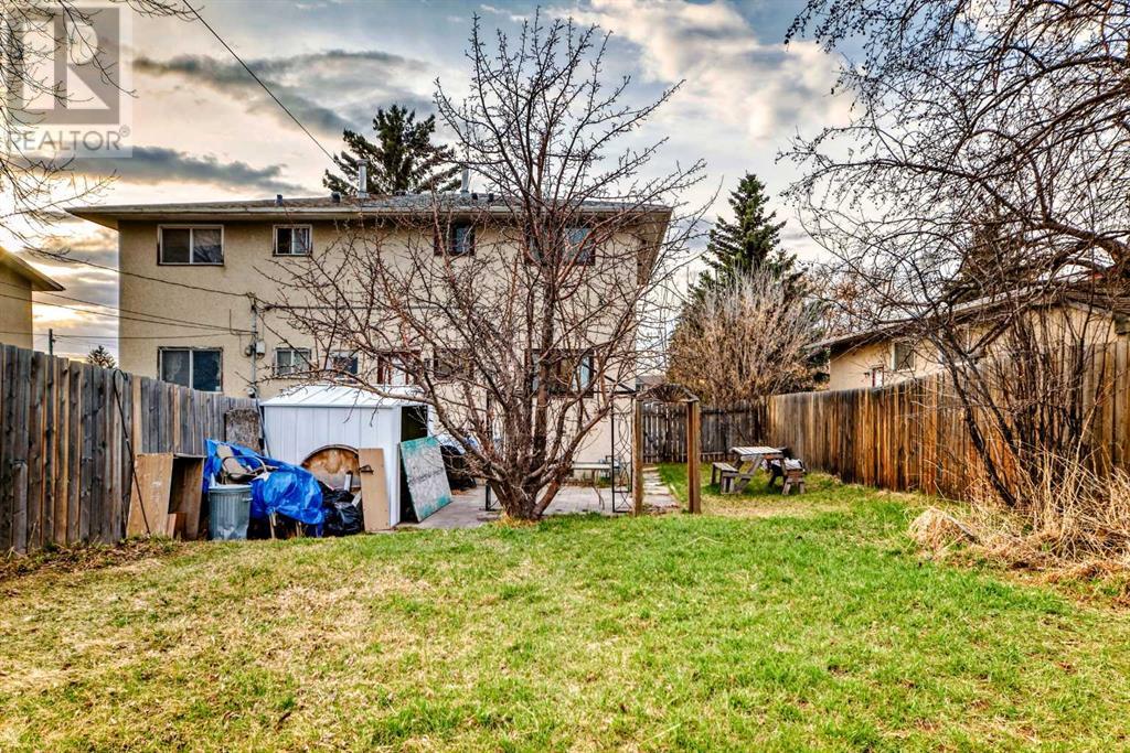Single Family House for Sale in  Penedo Way SE Penbrooke Meadows Calgary 