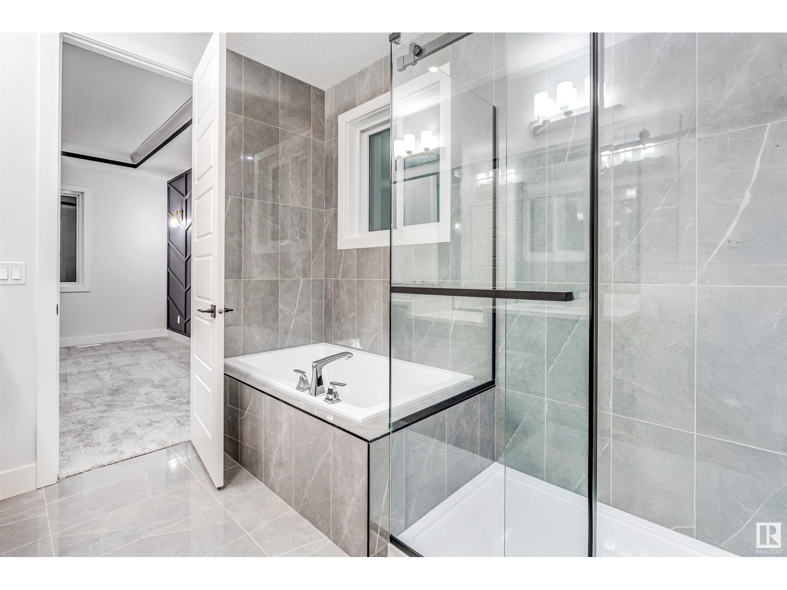 Photo 39 of 8414 228 A St Nw, Edmonton AB