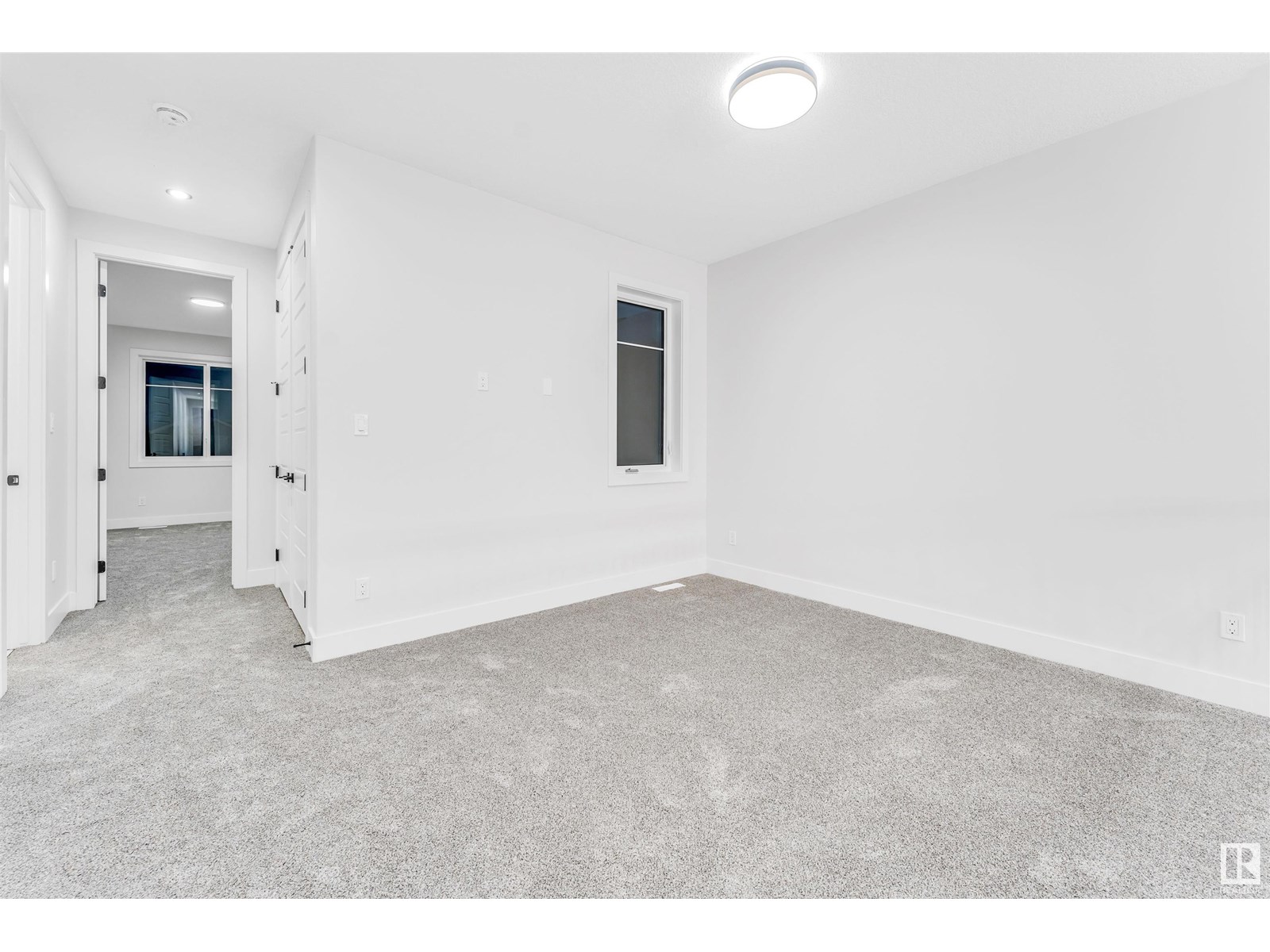 Photo 24 of 8414 228 A St Nw, Edmonton AB