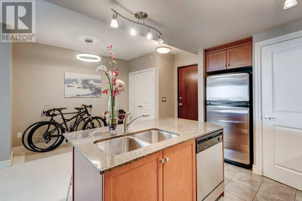 Photo 6 of 1102 910 5 Avenue Sw, Calgary AB