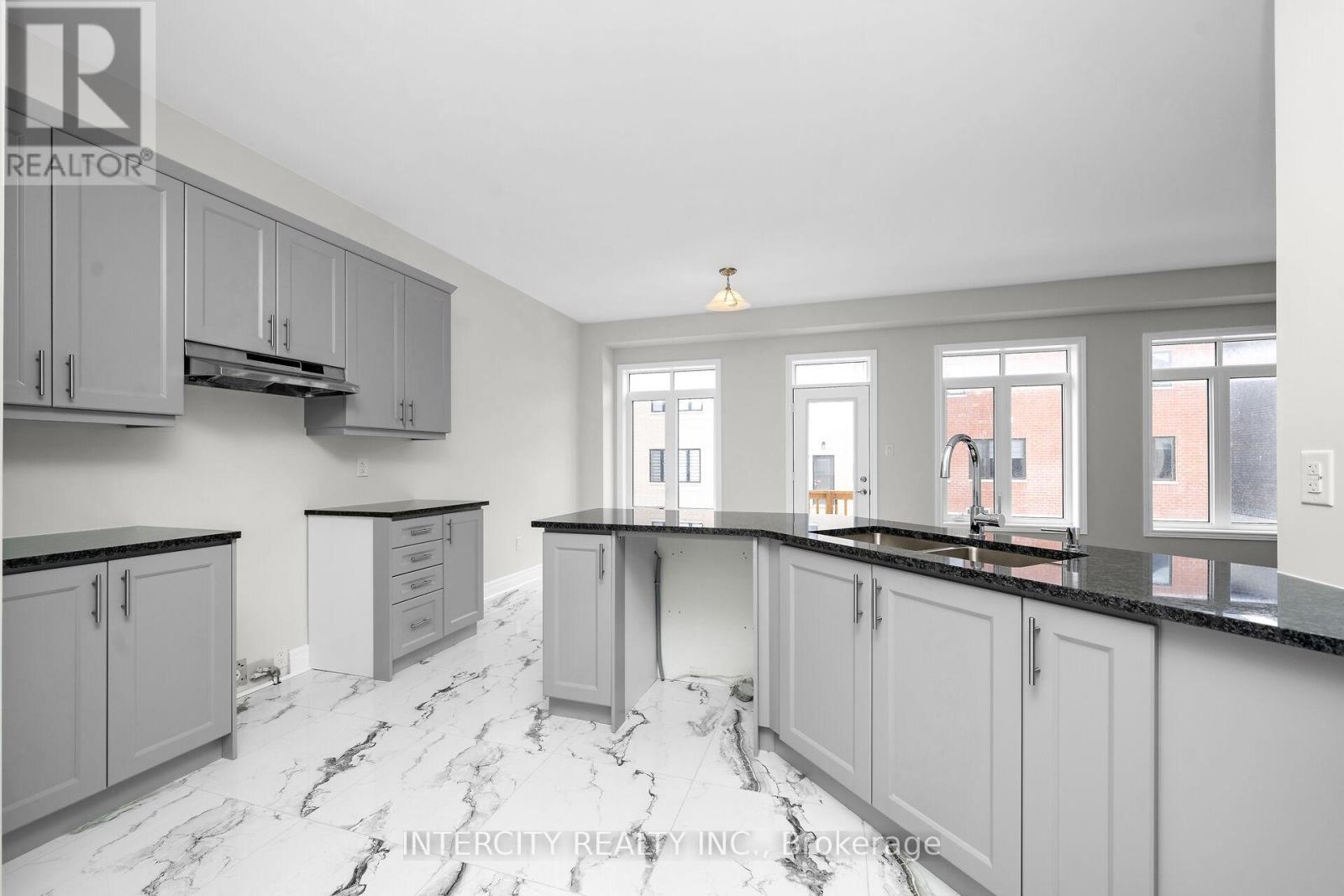 Photo 28 of 20 Kessler Drive, Brampton ON