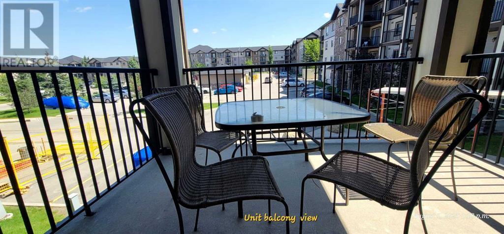 Photo 2 of 2209 60 Panatella Street Nw, Calgary AB