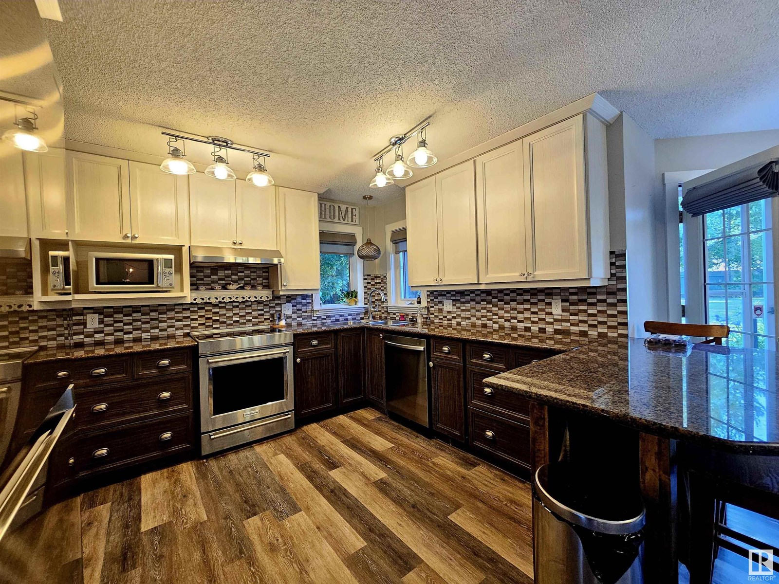 122 GLENCOE BV, Sherwood Park