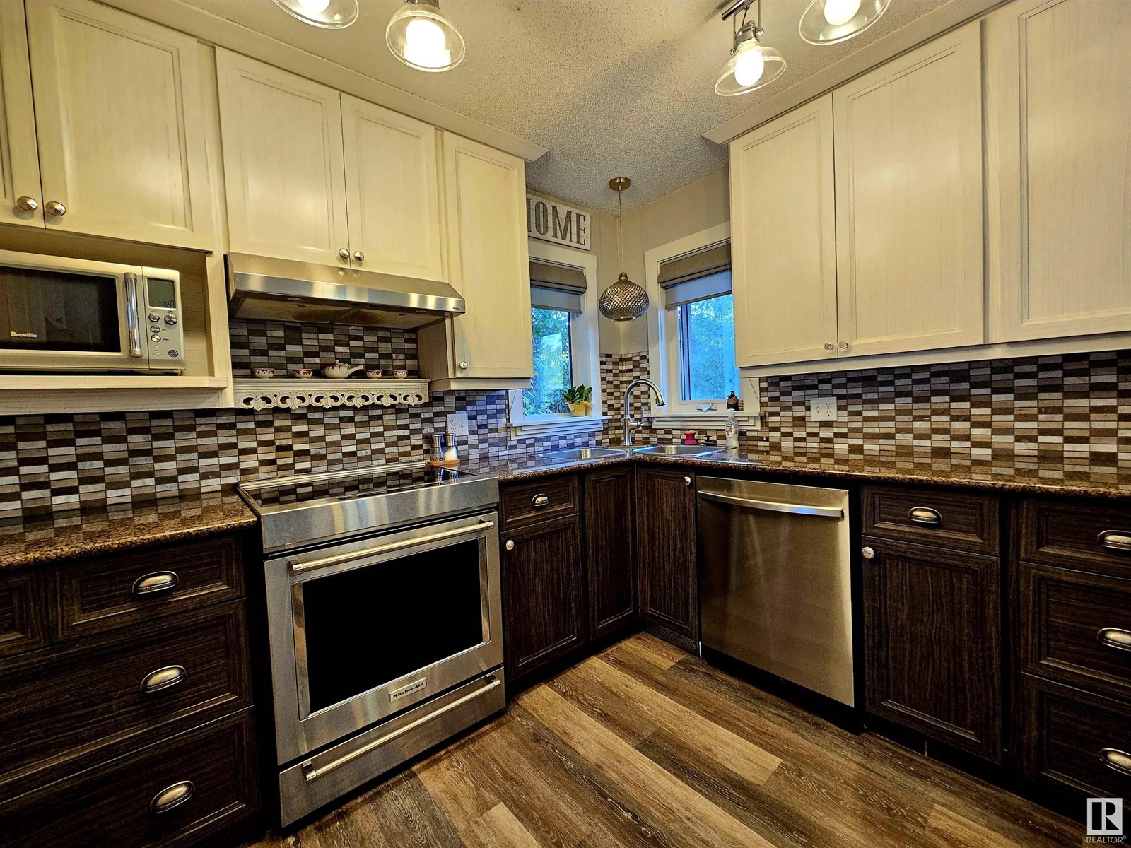 122 GLENCOE BV, Sherwood Park