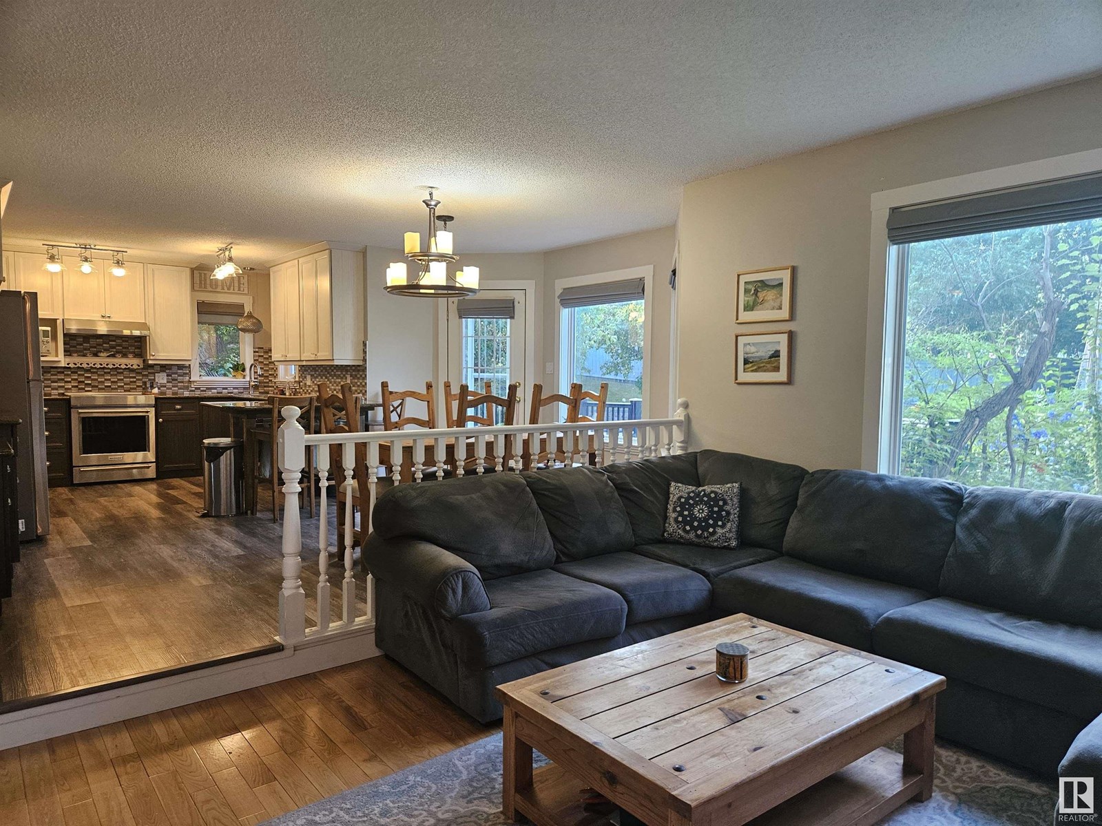 122 GLENCOE BV, Sherwood Park