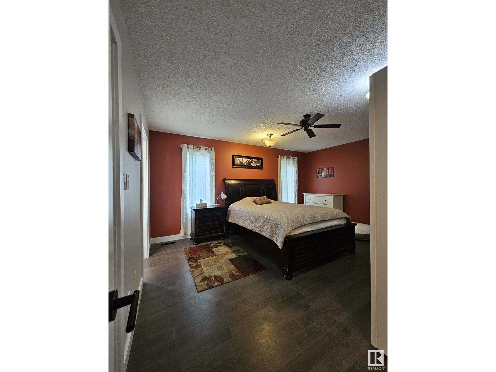 122 GLENCOE BV, Sherwood Park