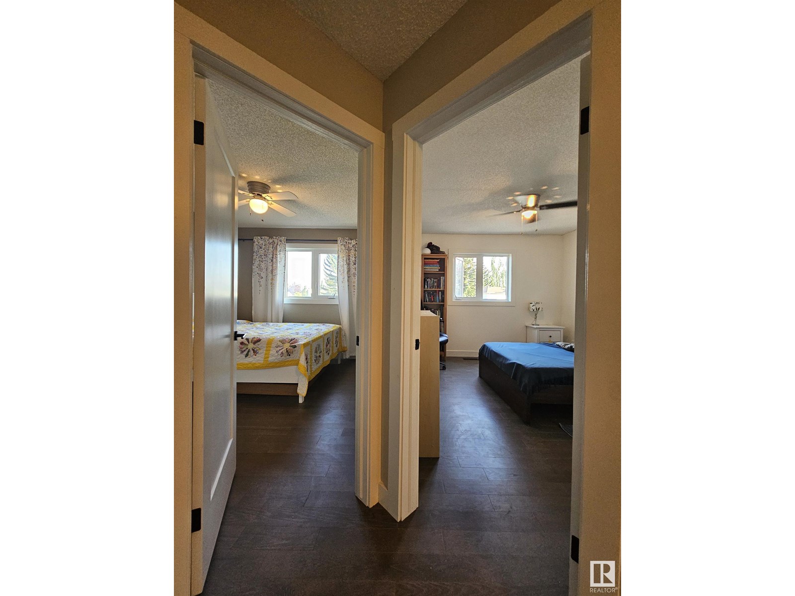 122 GLENCOE BV, Sherwood Park