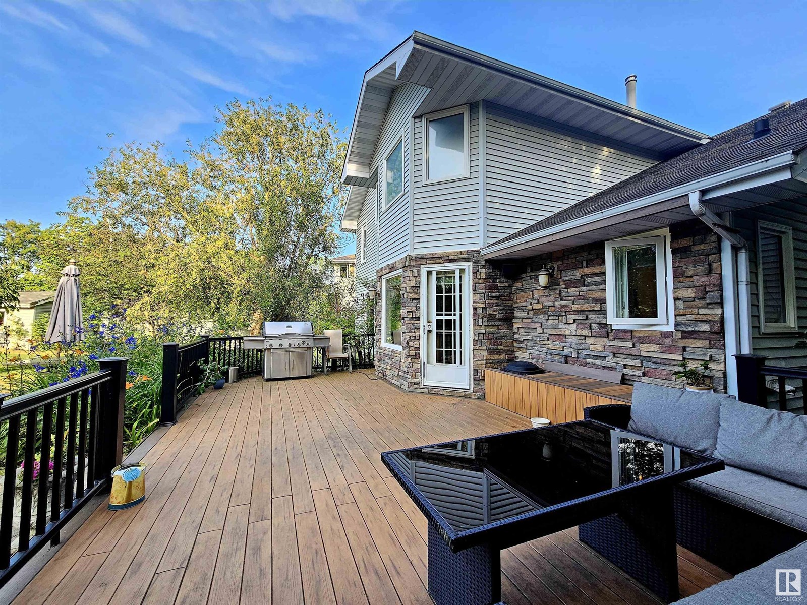 122 GLENCOE BV, Sherwood Park