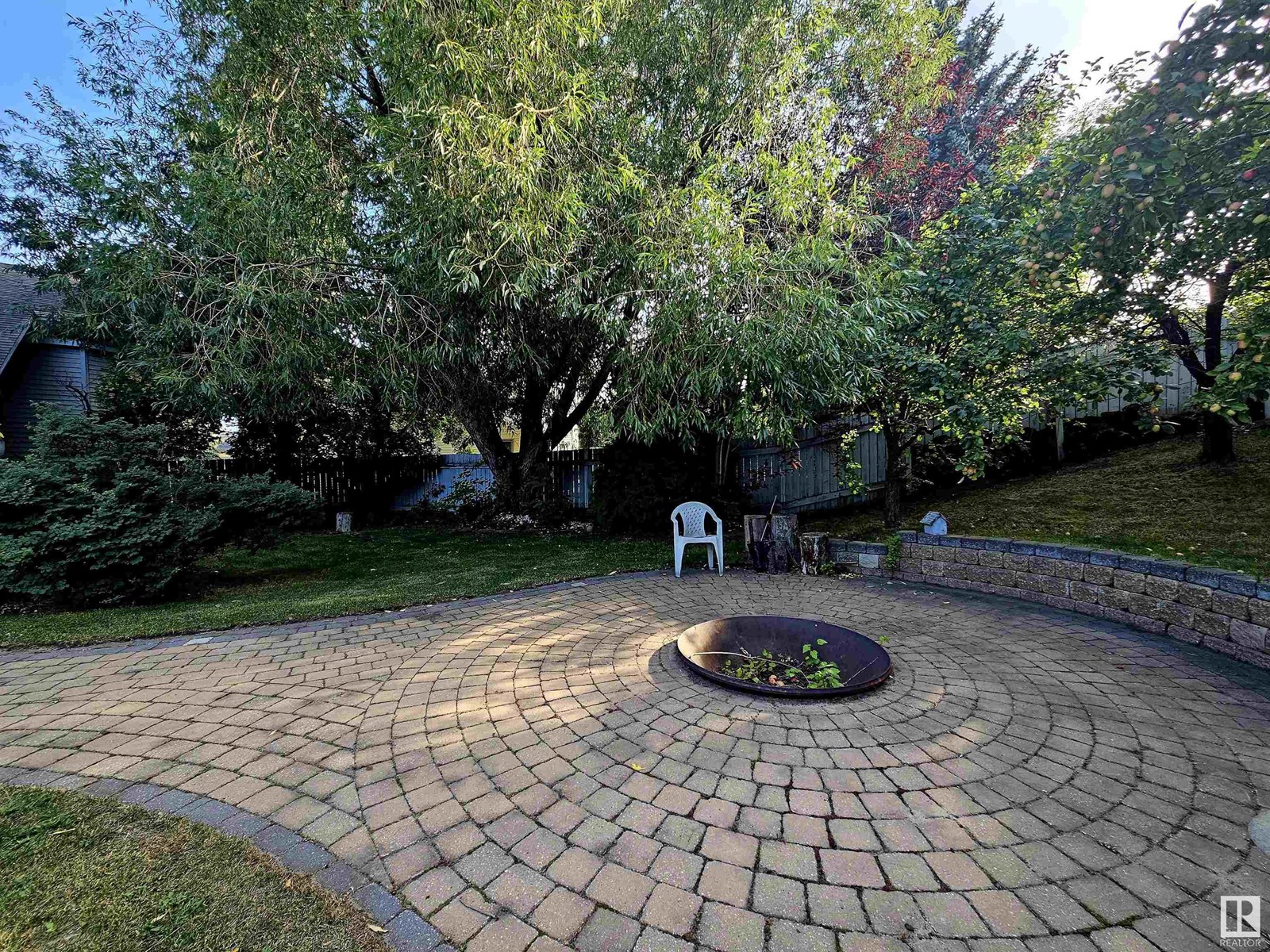 122 GLENCOE BV, Sherwood Park