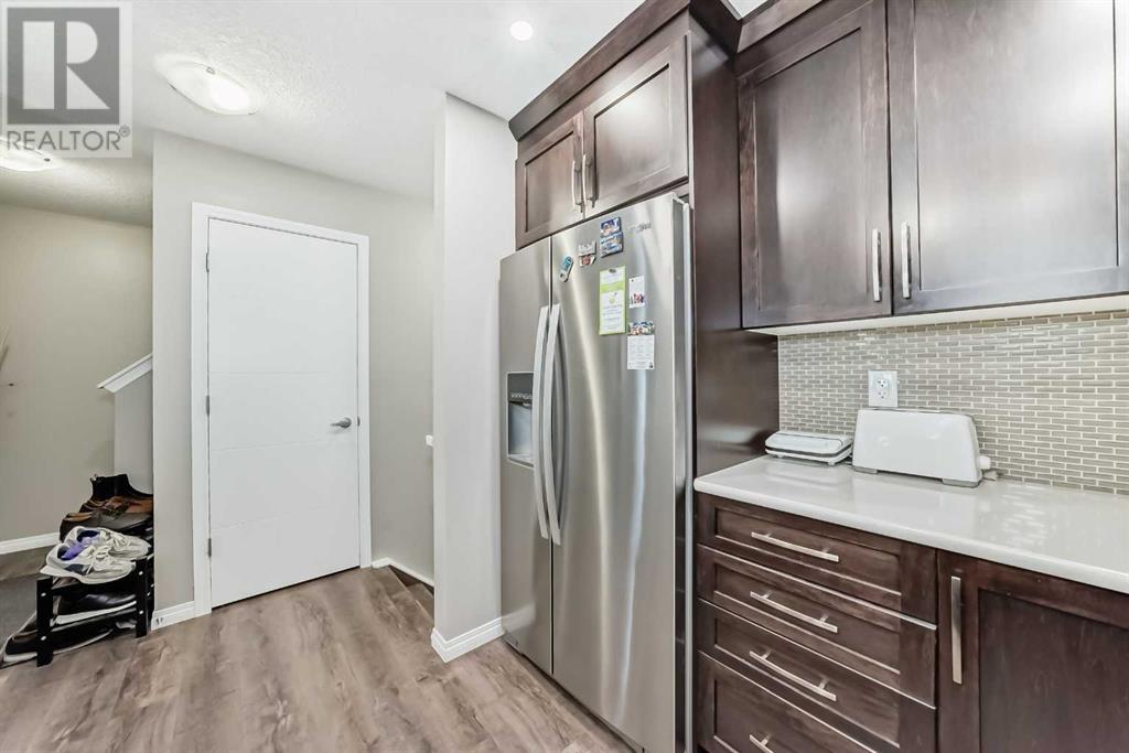 Single Family House for Sale in  Yorkville Avenue SW Yorkville Calgary 