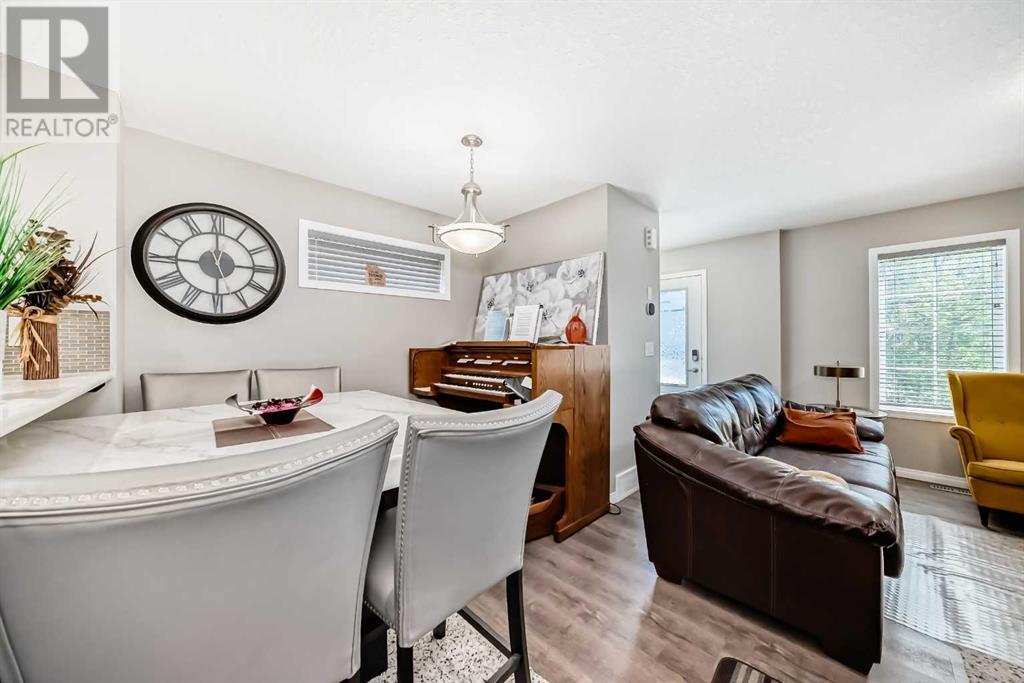 Single Family House for Sale in  Yorkville Avenue SW Yorkville Calgary 