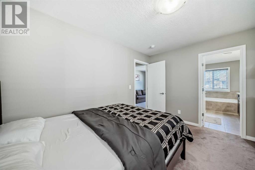 Single Family House for Sale in  Yorkville Avenue SW Yorkville Calgary 