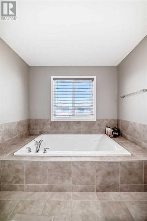 Single Family House for Sale in  Yorkville Avenue SW Yorkville Calgary 