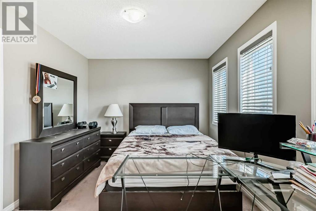 Single Family House for Sale in  Yorkville Avenue SW Yorkville Calgary 