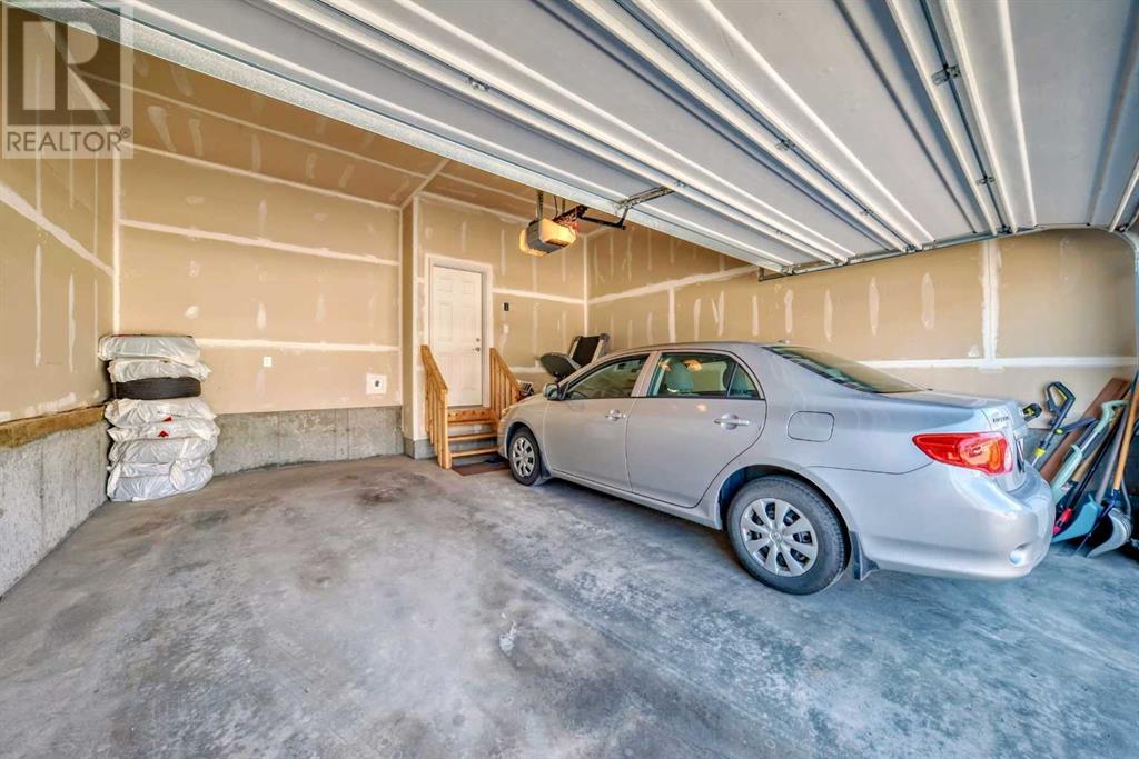 Single Family House for Sale in  Yorkville Avenue SW Yorkville Calgary 