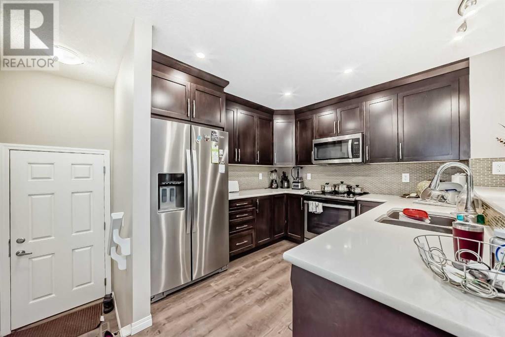 Single Family House for Sale in  Yorkville Avenue SW Yorkville Calgary 