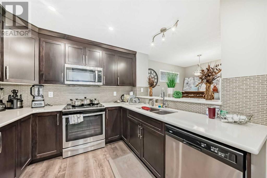 Single Family House for Sale in  Yorkville Avenue SW Yorkville Calgary 