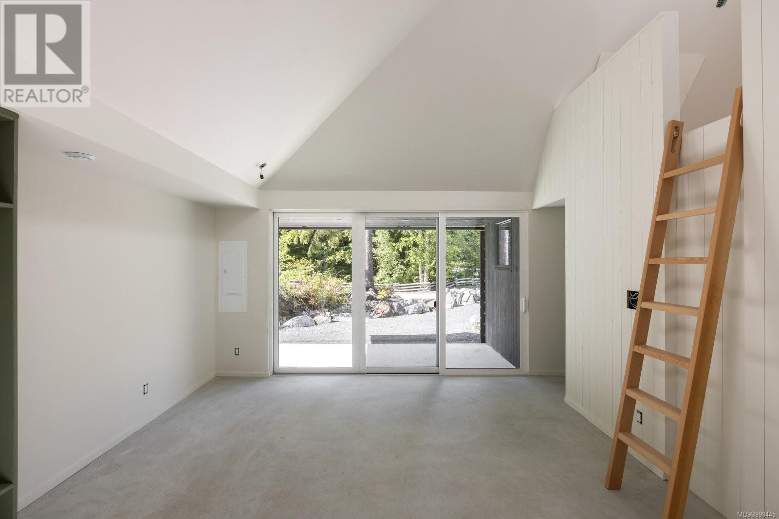 7 6504 Powder Main Road, Port Renfrew