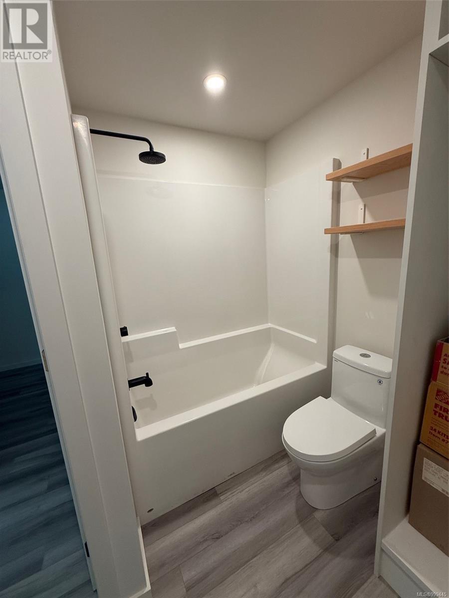 7 6504 Powder Main Road, Port Renfrew