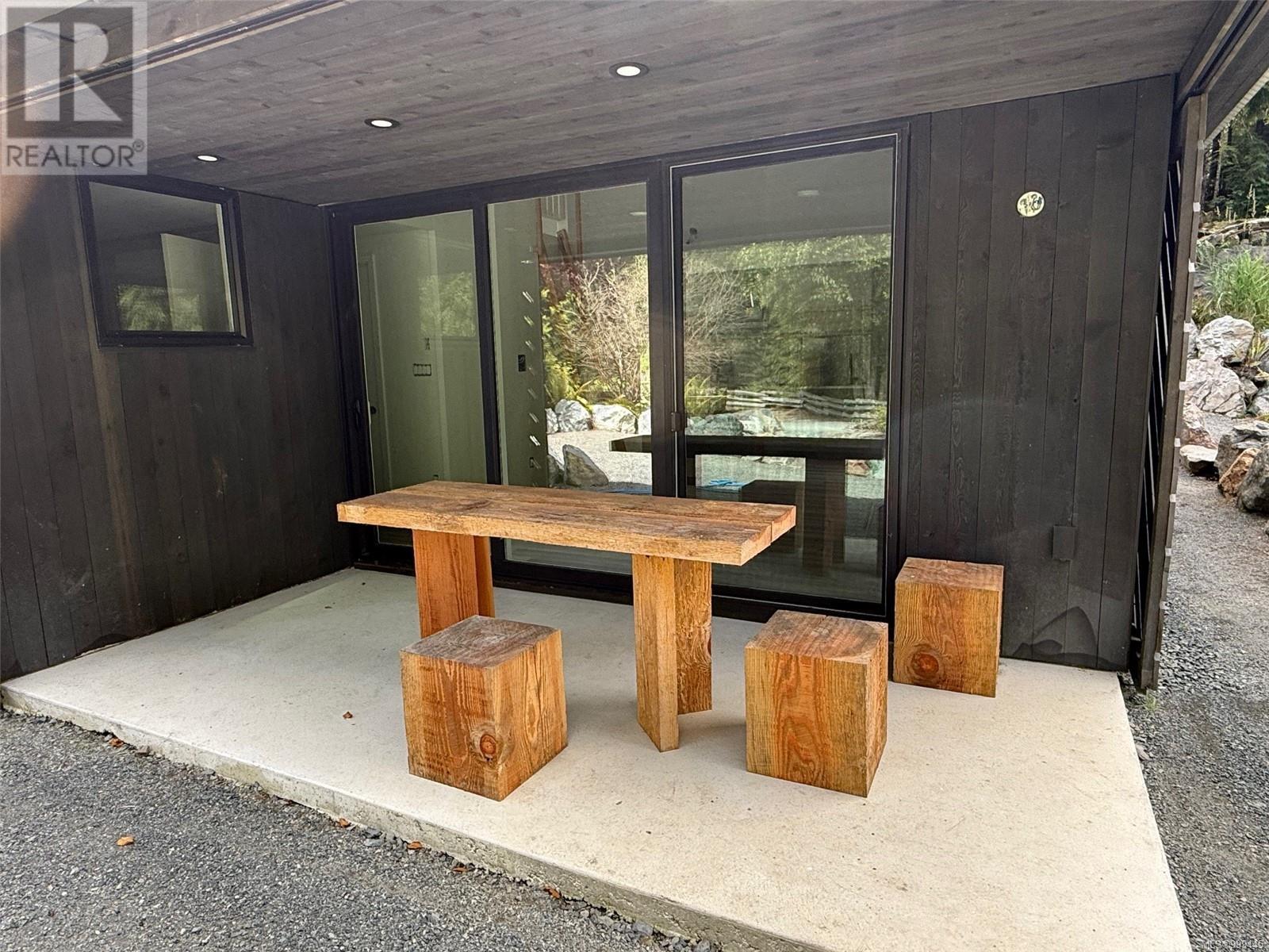 7 6504 Powder Main Road, Port Renfrew