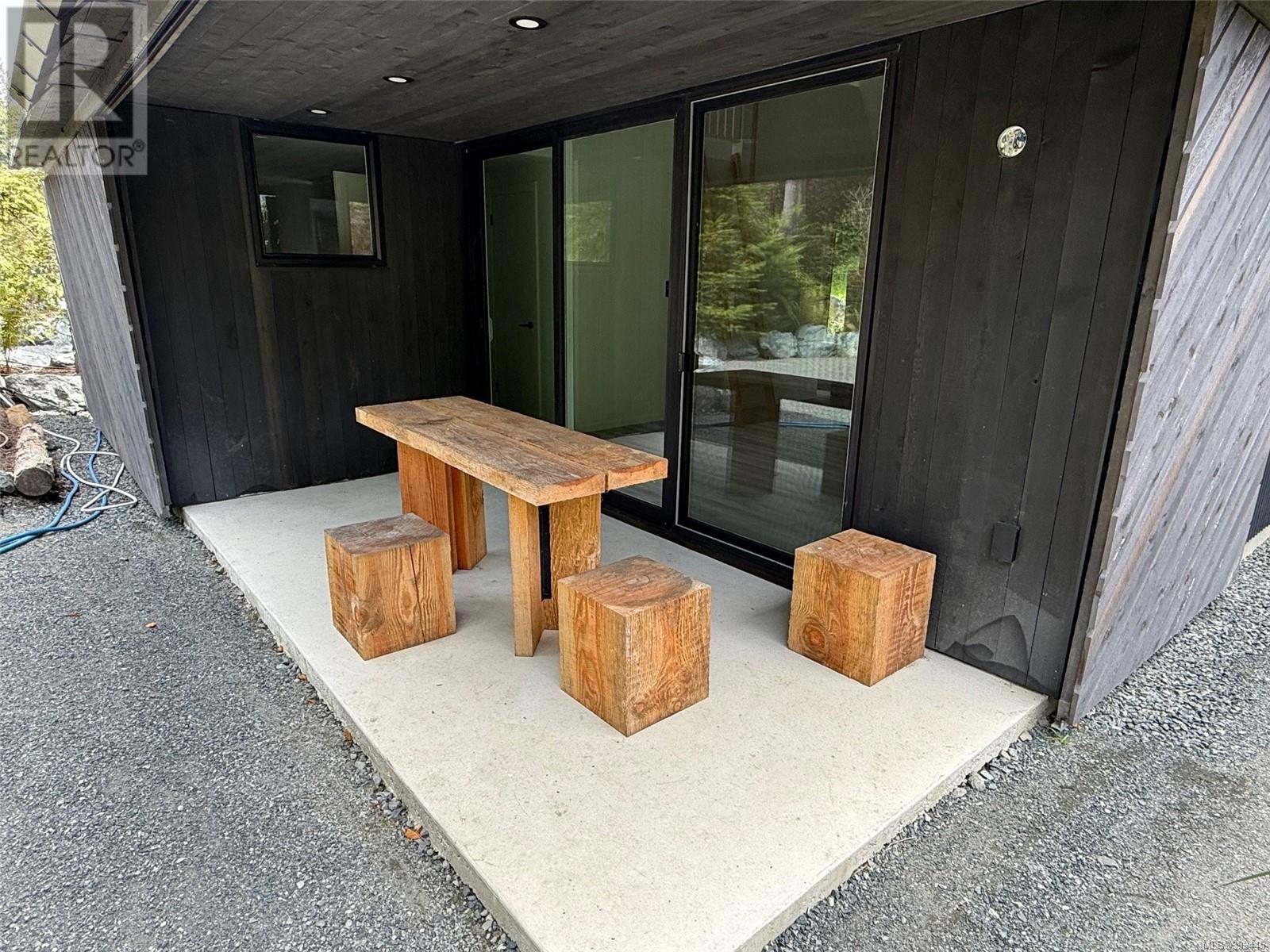 7 6504 Powder Main Road, Port Renfrew