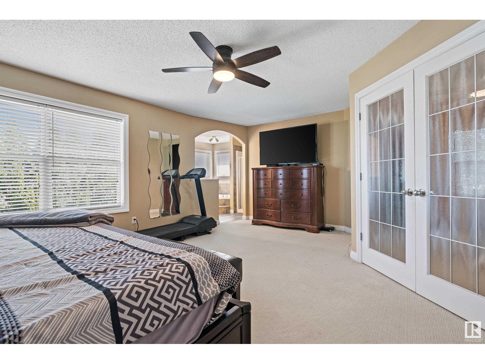 Photo 38 of 356 Calderon Cr Nw Nw, Edmonton AB