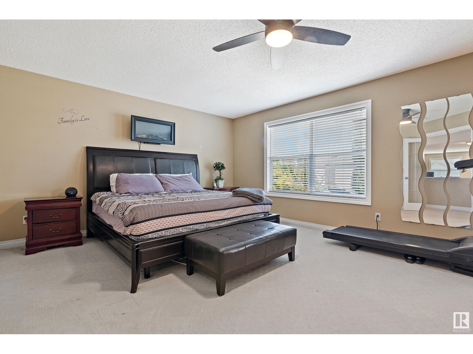 Photo 39 of 356 Calderon Cr Nw Nw, Edmonton AB