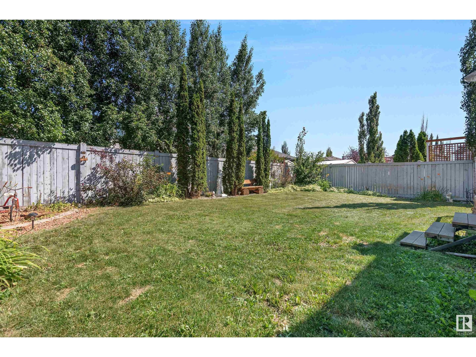 Photo 55 of 356 Calderon Cr Nw Nw, Edmonton AB