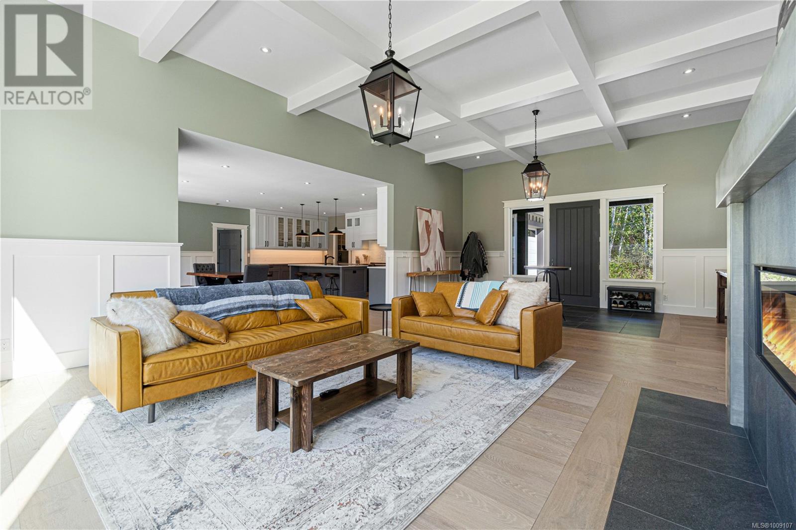 Photo 27 of 1227 Burbank Rd, Qualicum Beach BC