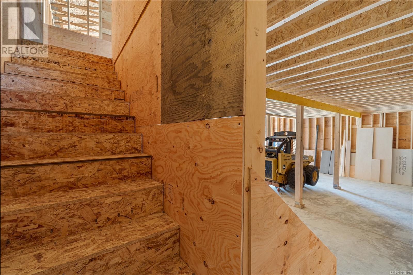 Photo 65 of 1227 Burbank Rd, Qualicum Beach BC