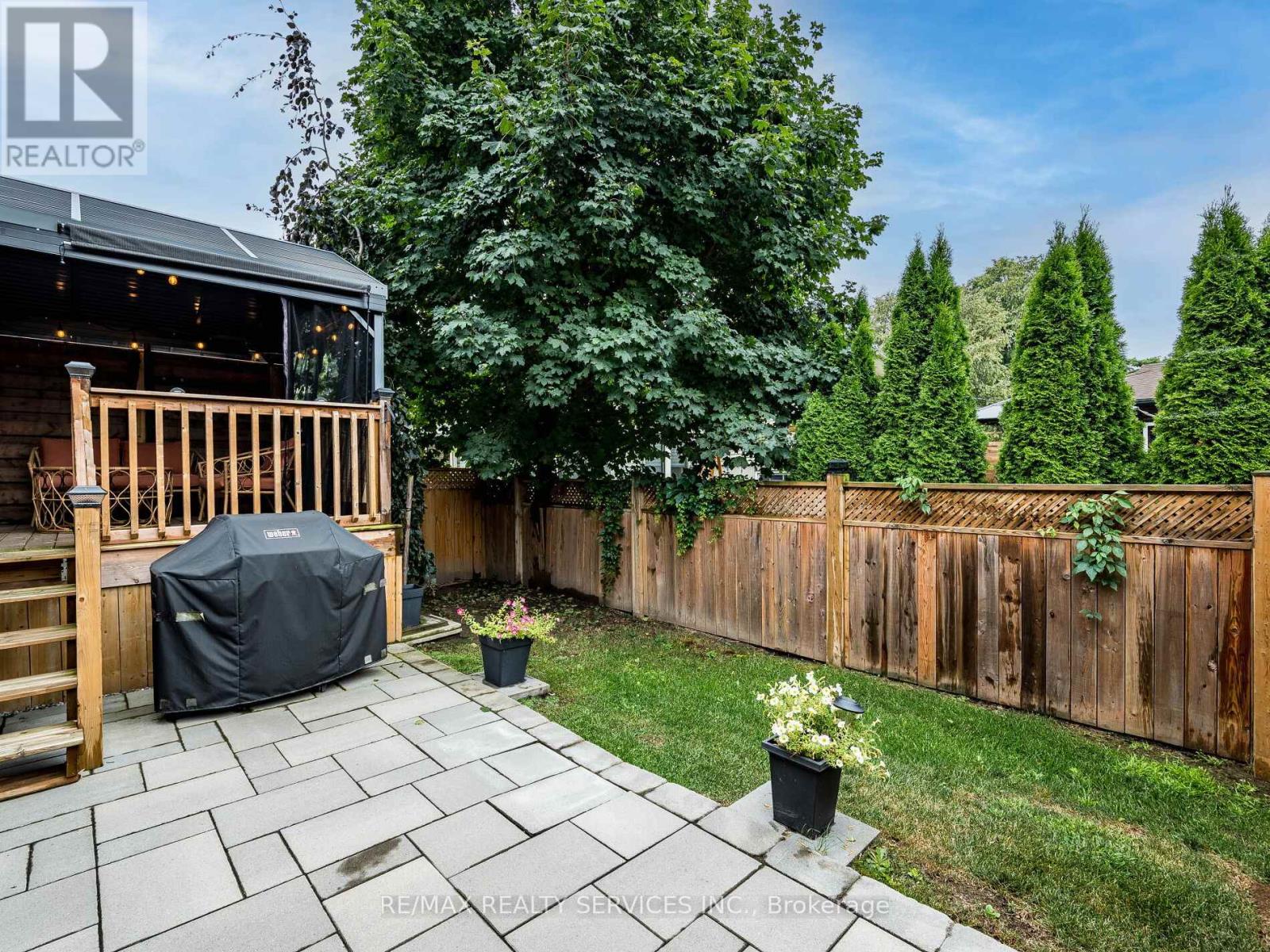 Photo 39 of 18 Princeton Common Street, St Catharines ON