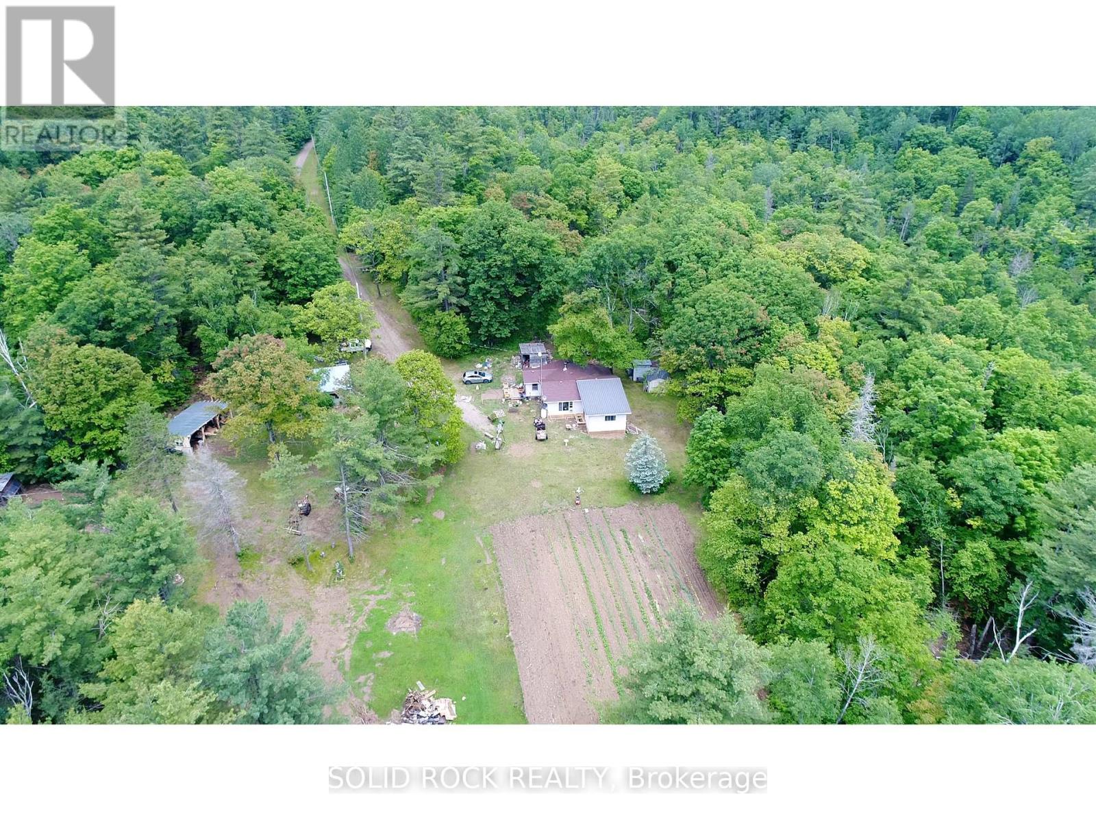 Photo 23 of 1535 French Line Road, Lanark Highlands ON