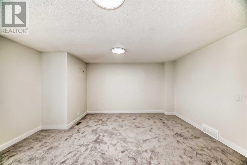 Single Family House for Sale in   Falconridge Drive NE Falconridge Calgary 