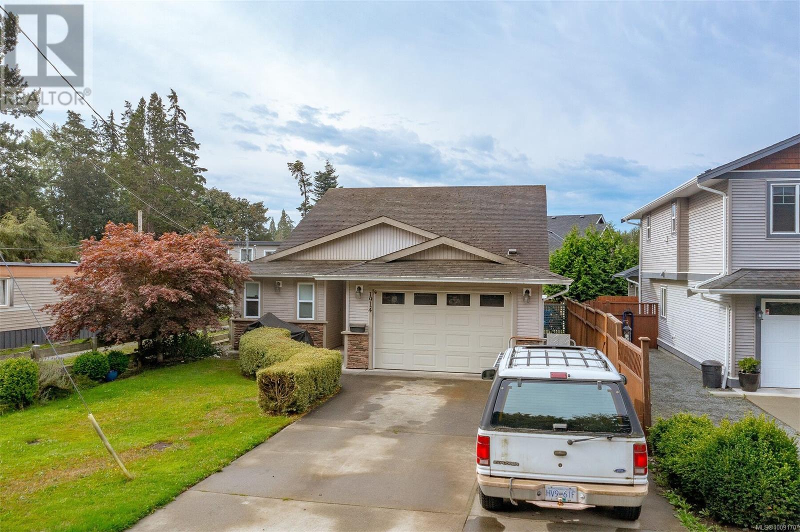 Photo 35 of 1914 Maple Ave S, Sooke BC
